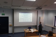 Prof. dr hab. Józef Banaś podczas odczytu