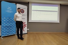 Dr Rafał Nalepa podczas wystąpienia